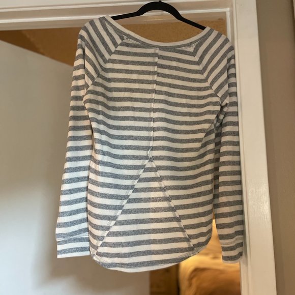 Womens Shirt - Picture 2 of 2